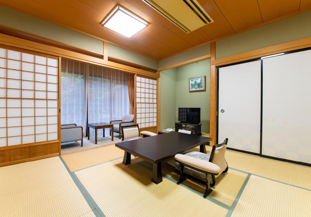 Hotel Saneikaku Macumoto Exteriér fotografie